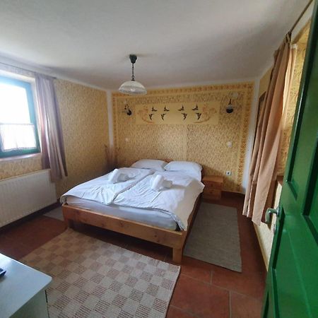 Bed and Breakfast Sobe Kod Baje - Baranjska Kuca Karanac Екстер'єр фото
