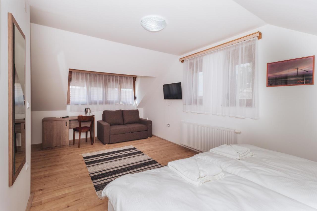 Bed and Breakfast Sobe Kod Baje - Baranjska Kuca Karanac Екстер'єр фото
