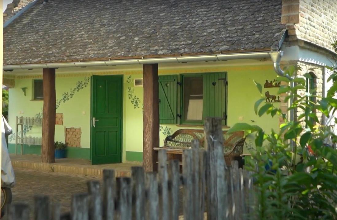 Bed and Breakfast Sobe Kod Baje - Baranjska Kuca Karanac Екстер'єр фото